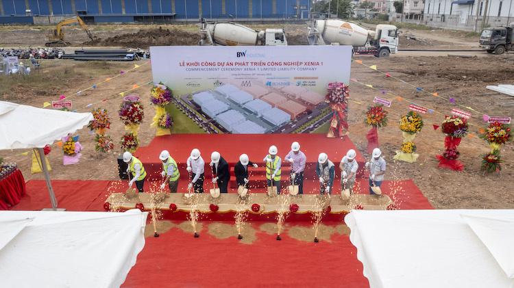 Khởi công nhà kho chứa hàng hóa Xenia 1 có quy mô hơn 85.000m2  tọa lạc tại Khu công nghiệp Xuyên Á, tỉnh Long An